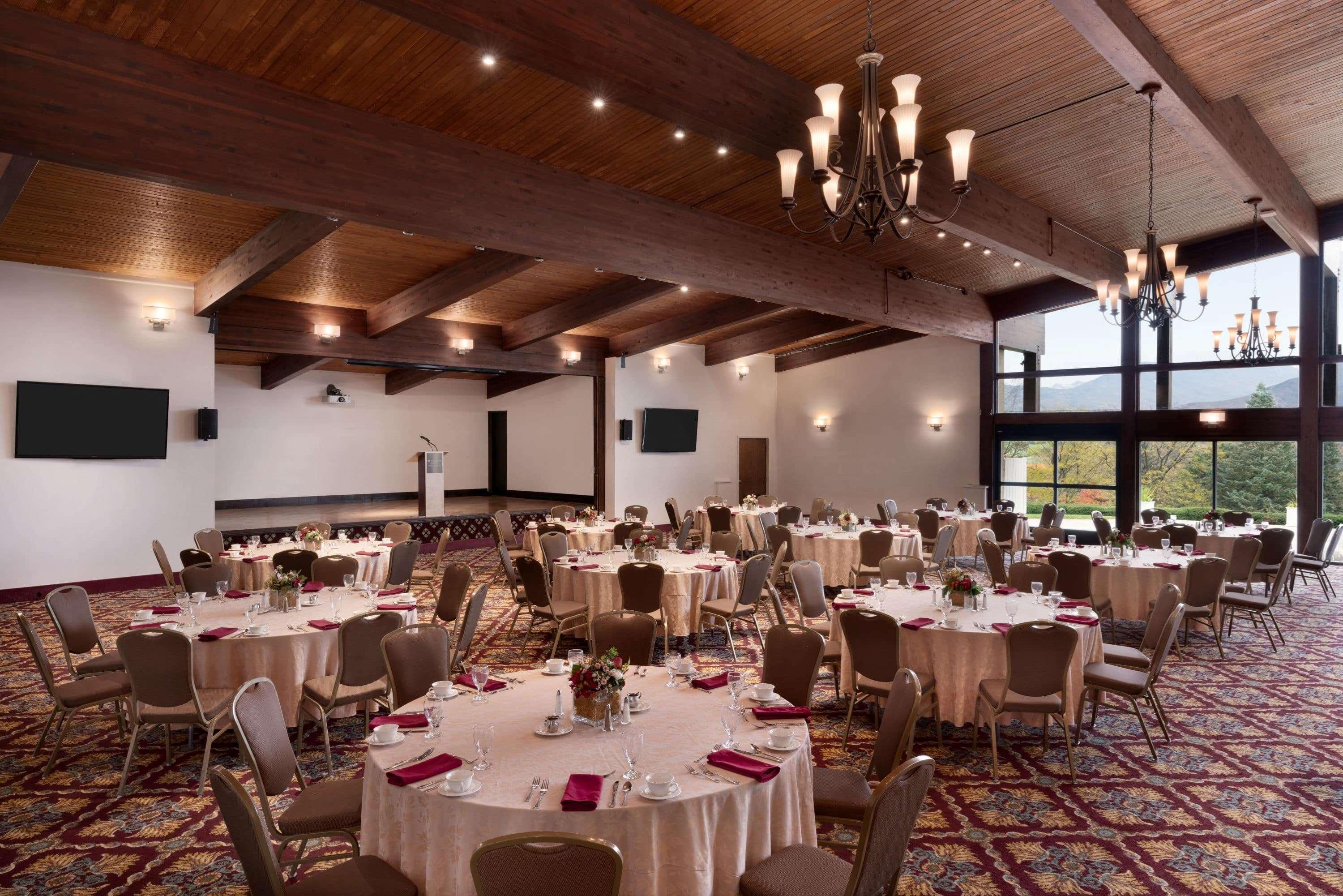 Готель Wyndham Garden State College Boalsburg Екстер'єр фото