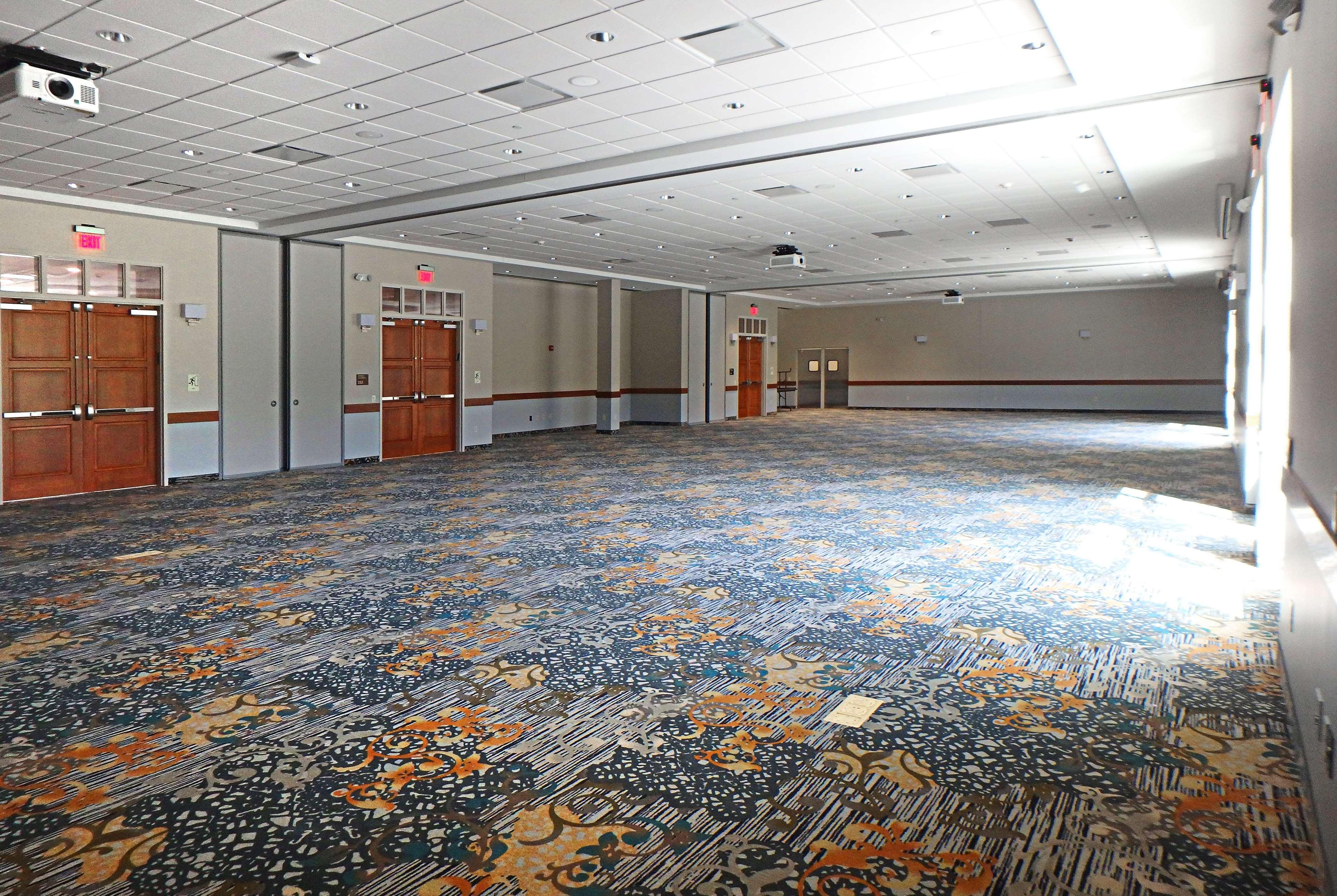Готель Wyndham Garden State College Boalsburg Екстер'єр фото